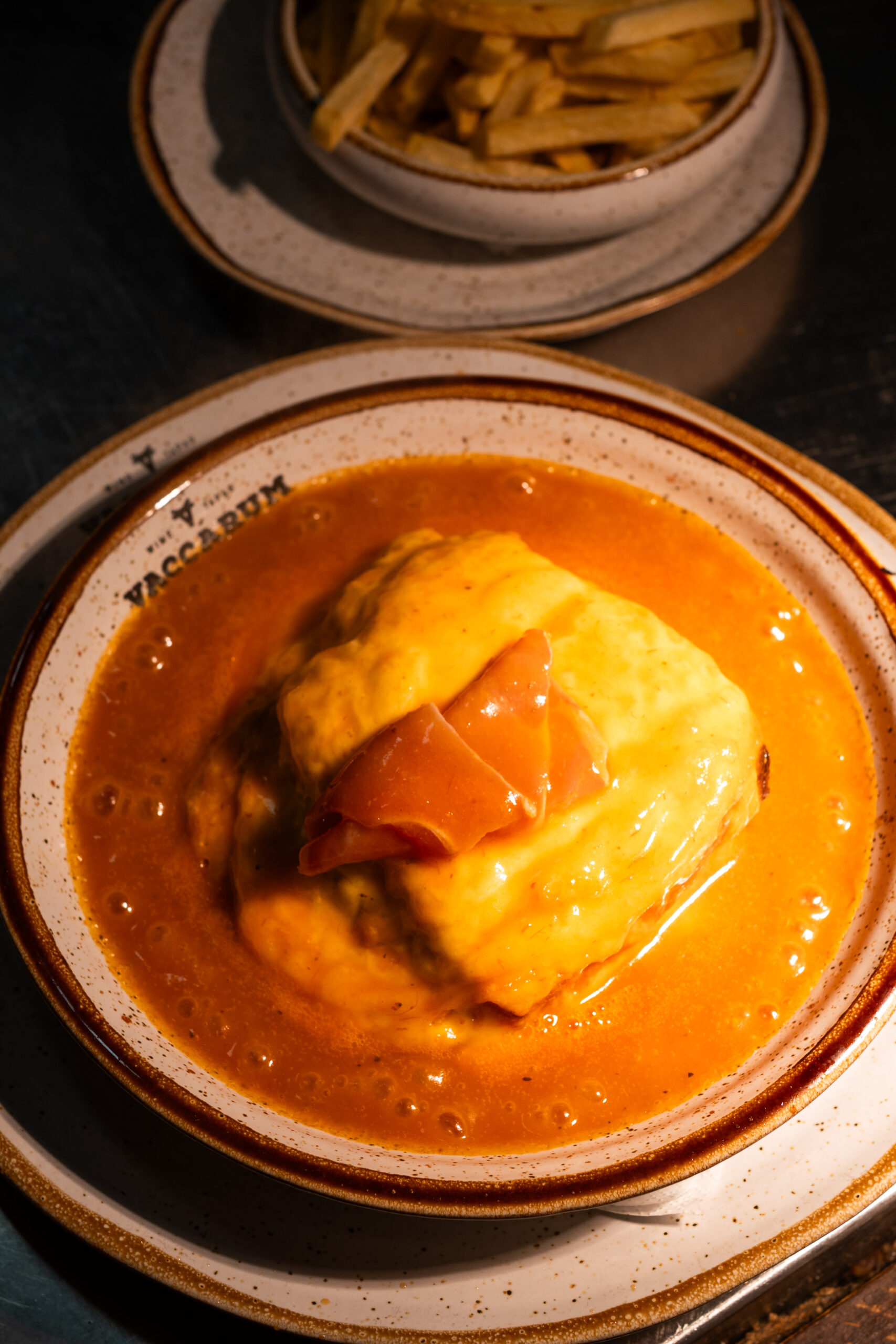 Francesinha com carne maturada — Vaccarum Francesinhas